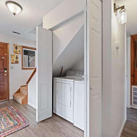 High Cotton, 3 Bedroom, Hot Tub, Mountain View, Sleeps 6, Pet Friendly Gatlinburg Buitenkant foto