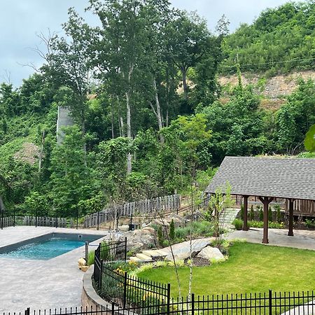 High Cotton, 3 Bedroom, Hot Tub, Mountain View, Sleeps 6, Pet Friendly Gatlinburg Buitenkant foto